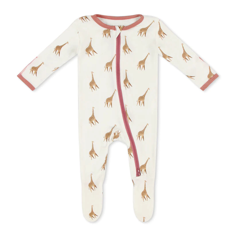 GIRAFFE ZIPPERED FOOTIE