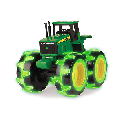 JD Monster Treads WHL